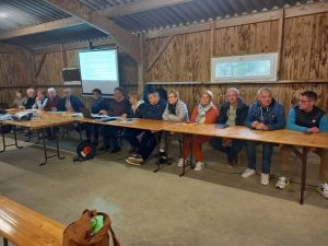 participez à une rencontre conviviale à éréac pour échanger, partager et créer de nouveaux liens dans une ambiance chaleureuse. découvrez les événements et activités à venir à éréac.